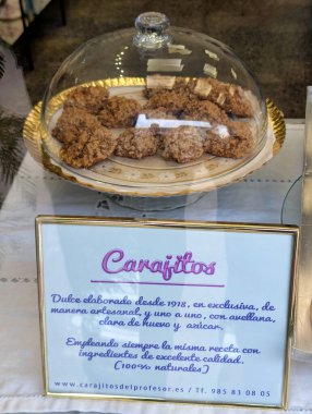 Carajitos del Profesor, 1918 'den beri geleneksel çıtır kurabiye tarifi tipik Salas, Asturias, İspanya