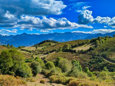 Puertos de Marabio Doğal Anıtı, Teverga ve Yernes y Tameza belediyeleri, Asturias, İspanya