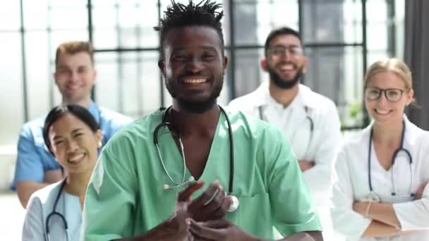 Groupe Professionnel Jeunes Médecins Multinationaux — Video