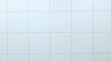 Ciddi bir işadamı portresi. Yukarıdan görüntülemek