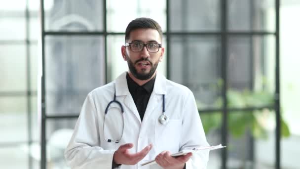 Cheerful Joyful Doc Bristle White Lab Coat Tie Stethoscope His — Video Stock