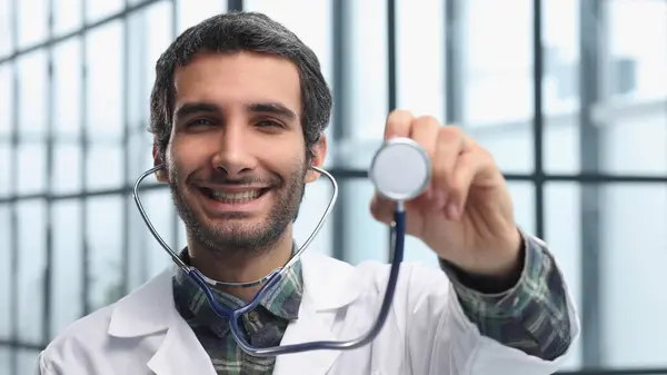 Close Portrait Doctor Showing Stethoscope Gray Background — Stock Photo, Image