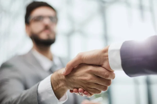 Two Diverse Professional Business Men Executive Leaders Shaking Hands Office — Fotografia de Stock