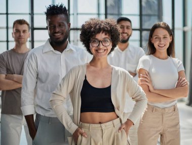 güzel bir kadın iş adamları arka yüzü