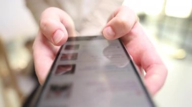 akıllı telefon, yakın çekim model, instagram, facebook