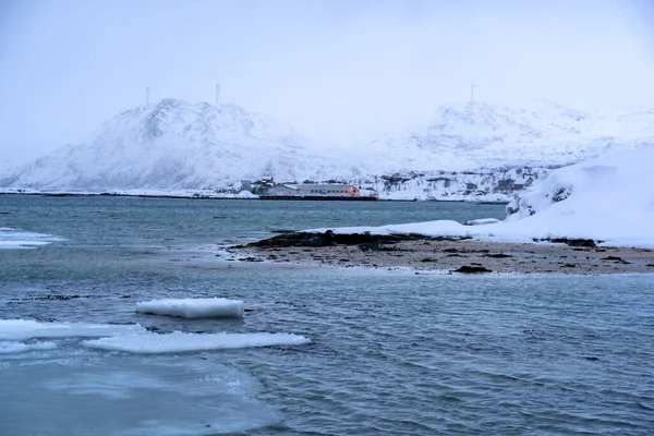 Zasněžená Příroda Tromso Fjordech Norway — Stock fotografie