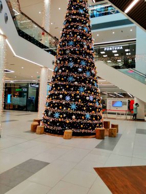 Noel tatili, alışveriş merkezinde Noel.. 