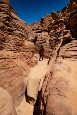 Renkli Kanyon Nuweiba Dahab Mısır