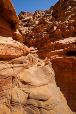 Renkli Kanyon Nuweiba Dahab Mısır