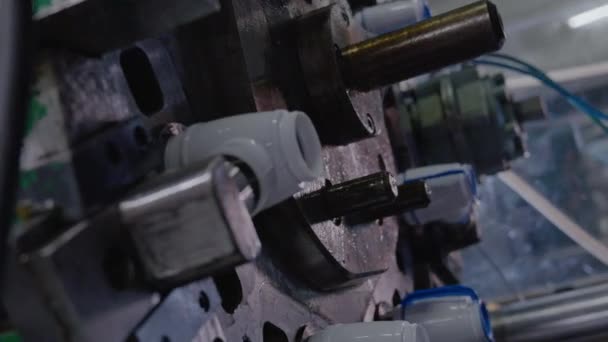 Máquina Moldagem Por Injeção Para Produtos Plásticos Durante Operação Tecnologia — Vídeo de Stock