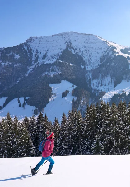 Nice Active Senior Woman Snowshoeing Deep Powder Snow Mount Hochgrat — Stock Photo, Image