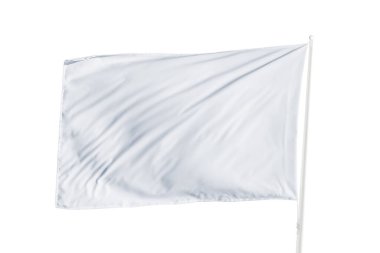 Beyaz arka planda boş beyaz bayrak, izole ürün modellemeleri, minimalist kompozisyonlar veya kimlik tasarımı için ideal