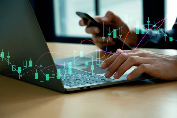 Conceito Investimento Financeiro Empresarial Empresário Usando Laptop Analisar Investimento Mercado — Fotografia de Stock