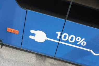Dış elektrik otobüsündeki detay