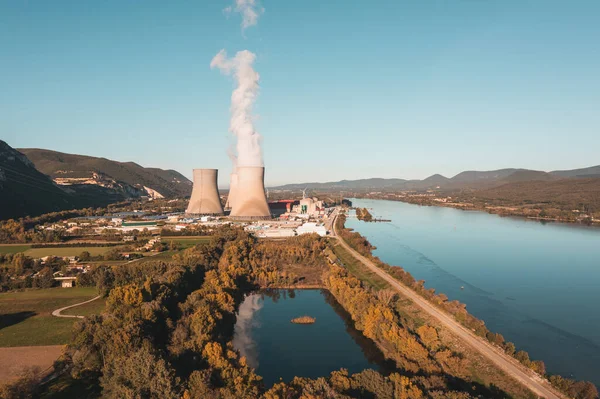 Flygfoto Över Kärnkraftverket Cruas Vid Floden Rhone Stockbild