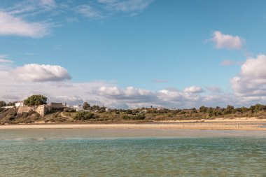 Vila Nova de Cacela Faro 'daki sahil manzarası