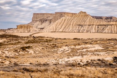 Bardenas Reales de Navarra İspanya 'nın çorak manzarası