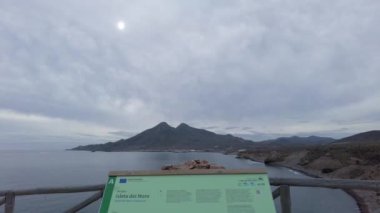 La Isleta Almeria Andalusia İspanya 'daki Cabo de Gata Ulusal Parkı' ndaki manzara 