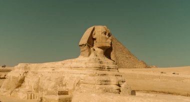 Giza Platosu Piramitlerindeki Büyük Sfenks