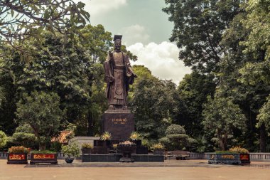 Hanoi Vietnam 'da bir heykel.