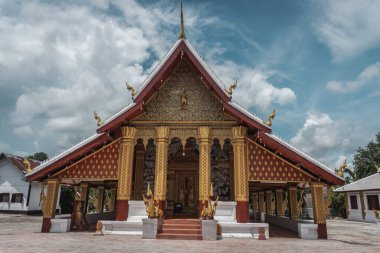 Luang Prabang, Laos 'taki Wat Hosian Voravihane Budist Tapınağı