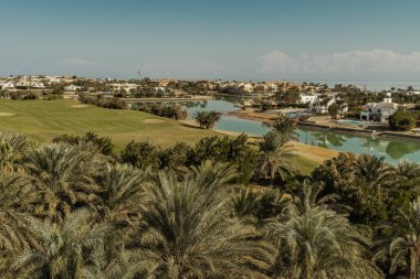 Mısır 'daki El Gouna golf sahasının manzarası