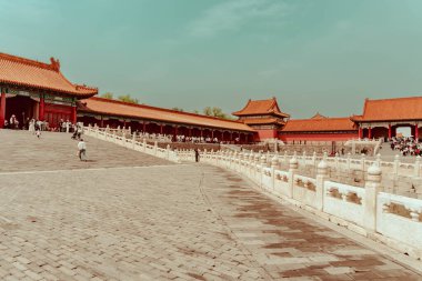 Yasak Şehir, Pekin 'deki Tian' anmen Meydanı 'nda bulunan UNESCO Dünya Mirası Alanıdır.