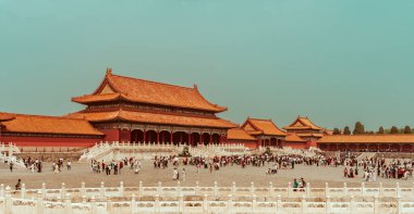 Yasak Şehir, Pekin 'deki Tian' anmen Meydanı 'nda bulunan UNESCO Dünya Mirası Alanıdır.