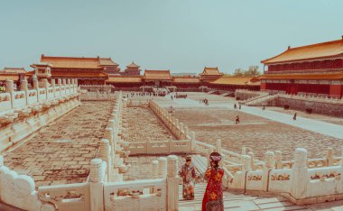 Yasak Şehir, Pekin 'deki Tian' anmen Meydanı 'nda bulunan UNESCO Dünya Mirası Alanıdır.