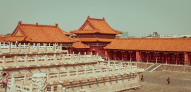 Yasak Şehir, Pekin 'deki Tian' anmen Meydanı 'nda bulunan UNESCO Dünya Mirası Alanıdır.