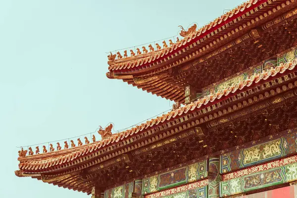 Yasak Şehir, Pekin 'deki Tian' anmen Meydanı 'nda bulunan UNESCO Dünya Mirası Alanıdır.