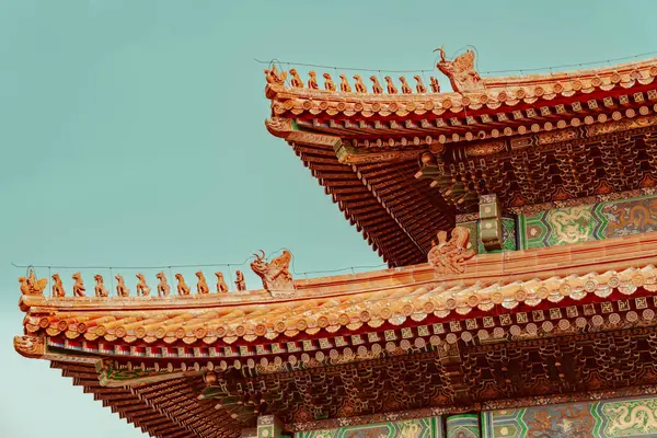 Yasak Şehir, Pekin 'deki Tian' anmen Meydanı 'nda bulunan UNESCO Dünya Mirası Alanıdır.