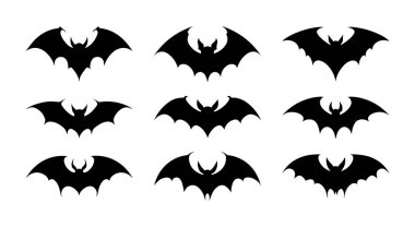 Siyah yarasaları beyaz arka planda izole edin. Vektör çizimi, geleneksel Cadılar Bayramı dekoratif unsurları. Cadılar Bayramı siluetleri, festival tasarımı için siyah yarasalar..