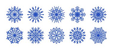 Noel kar taneleri seti. Kar tanesi kış tasarımı, dekor. Mavi soğuk taneciklerinin kış geometrik dekoratif elementleri kristal, yeni yıl tatili için kar süsü, Noel için, çizgi buz işi simgeleri