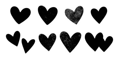 Kara Kalpler dekoratif unsurlar ayarlandı. Aşk vektörü, Sevgililer Günü için düğün ya da yıldönümü resimlerini izole etti. Sembol, sevgi ve dostluğun işareti. Basit ve çizilmiş grunge kalp koleksiyonu