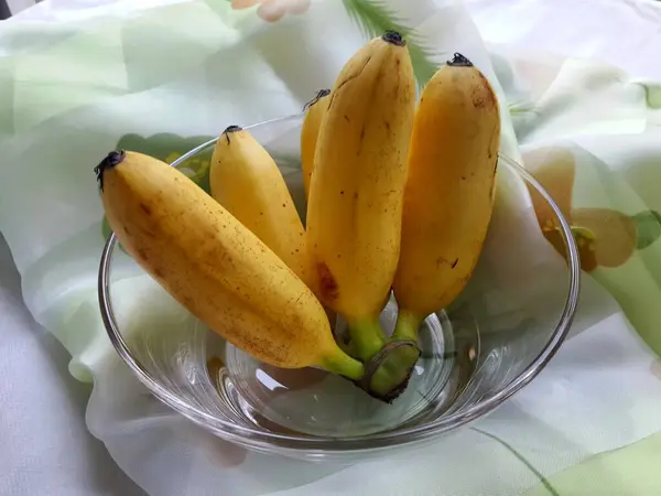 Frutos Banana Maduros Tigela — Fotografia de Stock