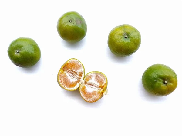 Frutas Naranjas Sobre Fondo Blanco — Foto de Stock