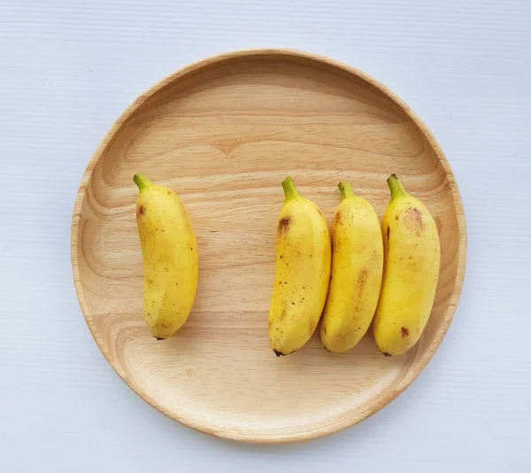 Érett Banán Gyümölcs Lemez Fehér Háttér — Stock Fotó