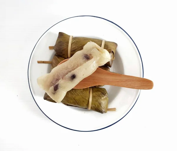 Thai Dessert Gedämpfter Klebreis Mit Bananen Und Bohnen Bananenblatt Thailand Stockbild