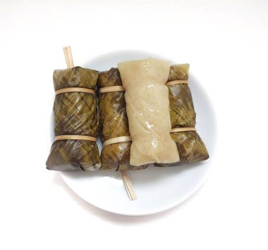 Tay tatlı: muz yaprak yapışkan pirinç muz ve fasulye haşlanmış. Tayland çağrı Khao Tum çamur.