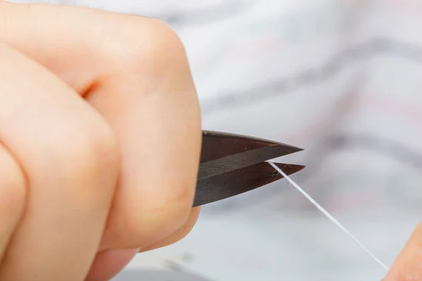 Female Hands Master Tailor Cuts Thread Scissors Close — Stock Photo, Image