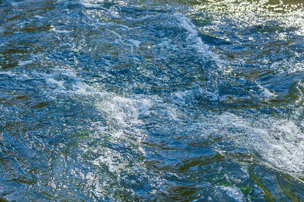 Поток Воды Спрей Камня Вблизи — стоковое фото