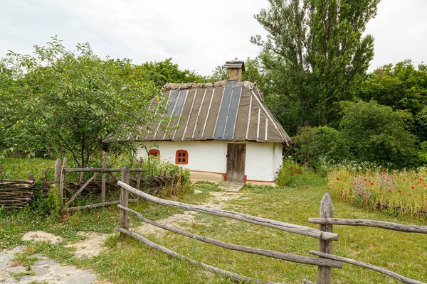 Ancient Houses Ukrainian Style Ukrainian Village Pirogovo Close — Stock Photo, Image