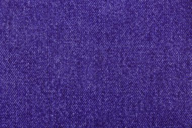 mor renk kot kumaş, beyaz arkaplanda fabrika kumaşı yakın plan