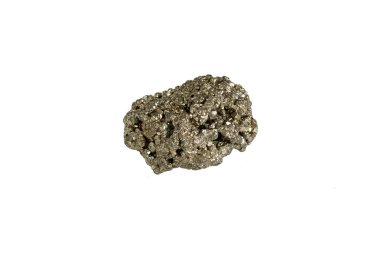 Pyrite mineral taş makrosu beyaz arkaplanda yakın plan