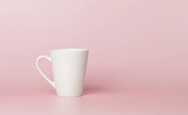 Çay için beyaz bardak ya da yakın plan pembe bir kahve.