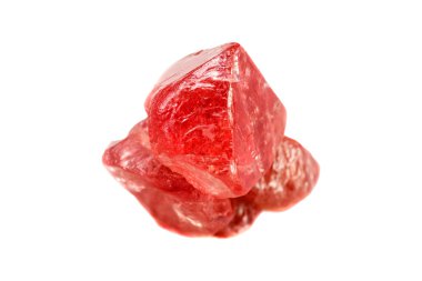 Beyaz arkaplanda spinel mineral taşı