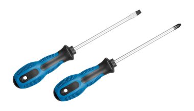 İzole edilmiş beyaz arka planda Philips ve düz başlı tornavidaların mavi renkleri