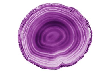 Beyaz arka planda beyaz damarları olan mor renkli akik dilimli bir kesim dekorasyon ve zanaat projelerini süslüyor. Katmanlı dokusu çeşitli tasarımlara doğal bir zarafet katıyor..