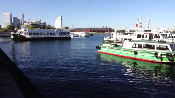 Muelle Con Olas Suaves Zona Redesarrollo Del Golfo Yokohama Japón — Vídeos de Stock